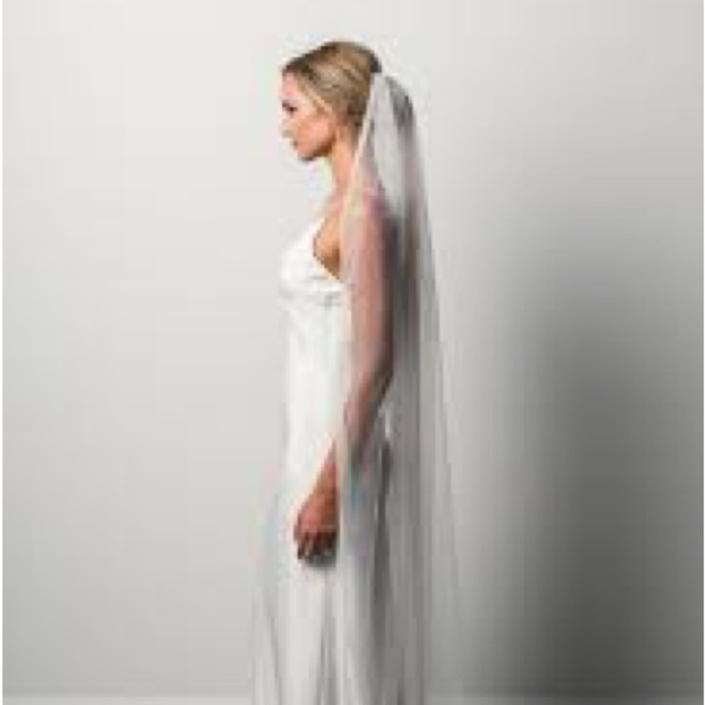 Grace Loves Lace Mandala Veil NWOT - Picture 4 of 6